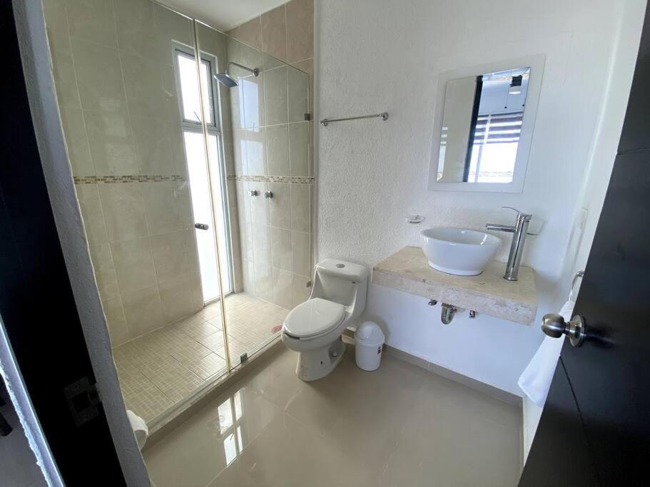 Home & Office Cancun Pool Екстериор снимка
