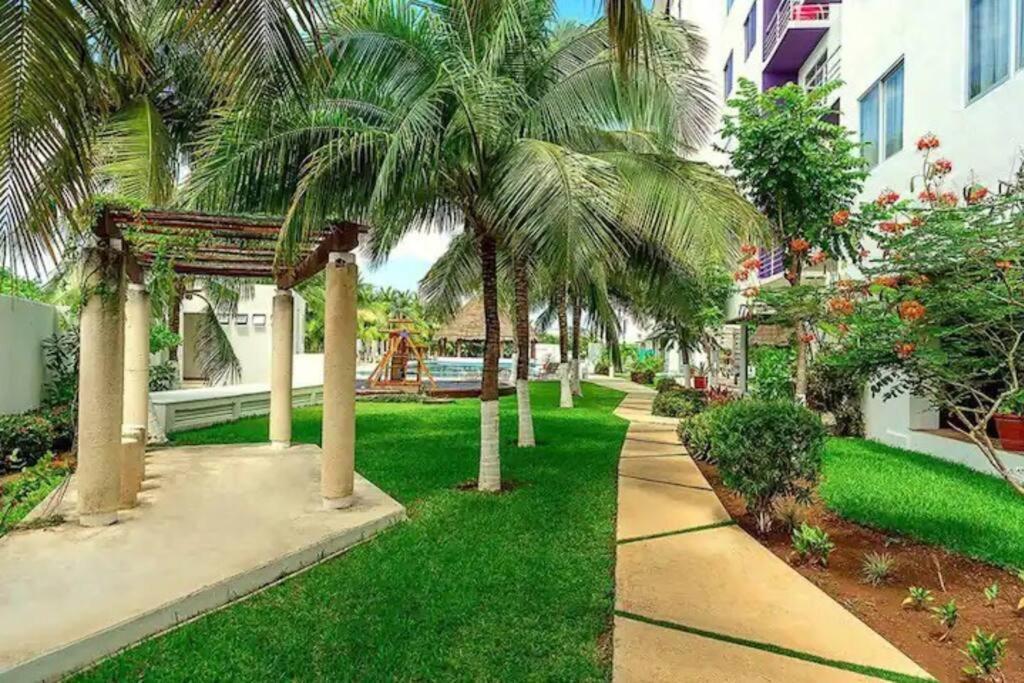 Home & Office Cancun Pool Екстериор снимка