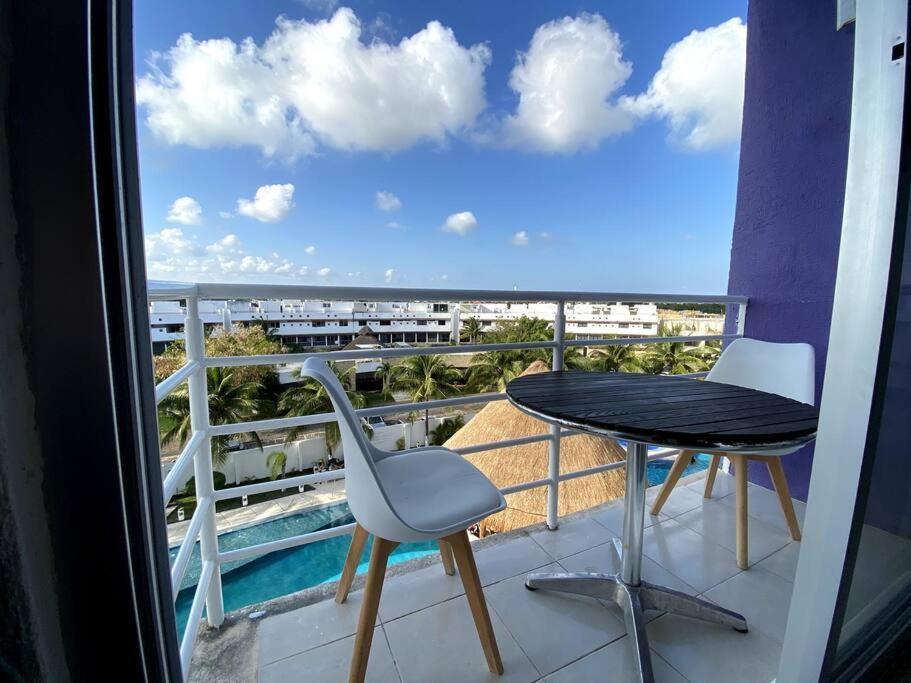 Home & Office Cancun Pool Екстериор снимка