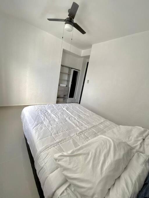 Home & Office Cancun Pool Екстериор снимка
